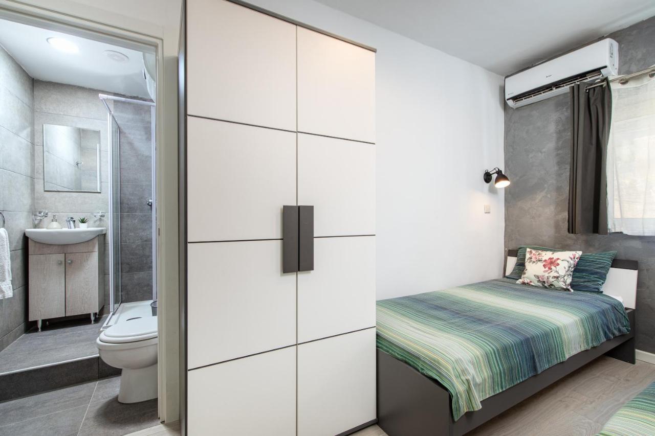 Modern 3 Bedroom & 3 Bathroom Apartment - Near Balluta Bay Saint Julian's ภายนอก รูปภาพ