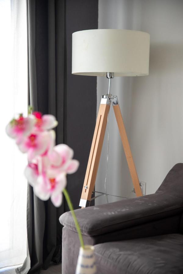 Modern 3 Bedroom & 3 Bathroom Apartment - Near Balluta Bay Saint Julian's ภายนอก รูปภาพ